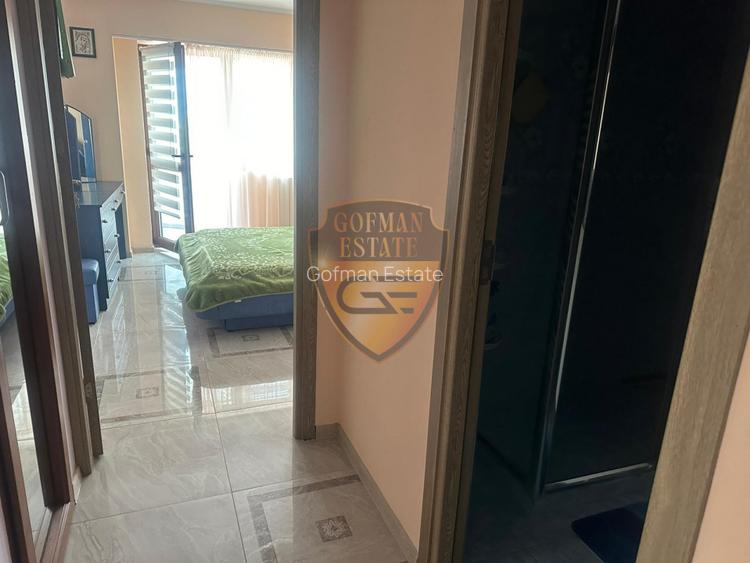 Apt 3 camere, decomandat, ICIL, 2 bai, 2 balcoane, 3 TV, A/C, et. 5 / 8 - 16