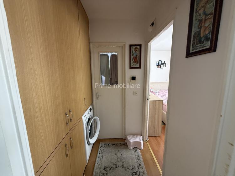 Apartament cu 3 camere de vanzare- Zona Cetate | Etajul 3. - 7