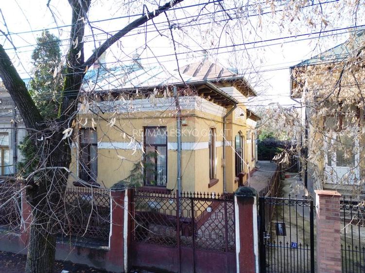 Casă interbelica de vanzare in Galati, zona Centrala - 2