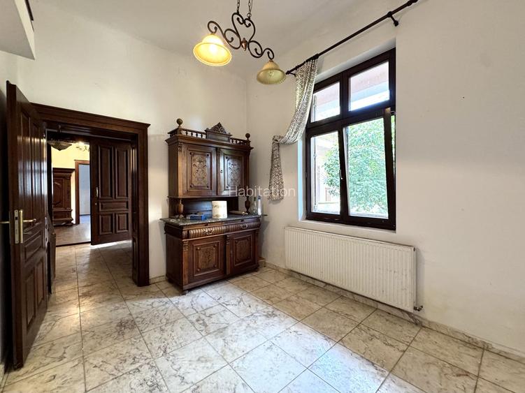 Casă pretabilă pentru spațiu de birouri, cu teren – în zona Bălcescu - 19