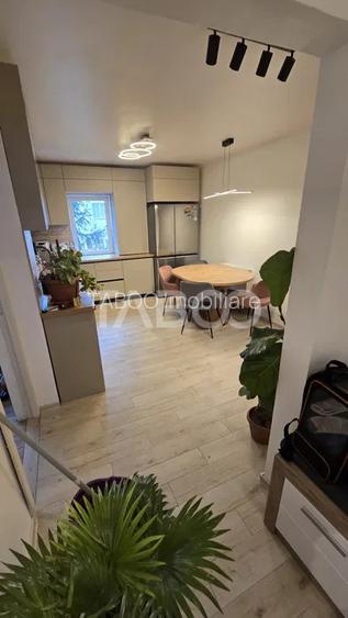 Apartament cu 3 camere decomandate de vanzare in cartierul Zorilor - 4