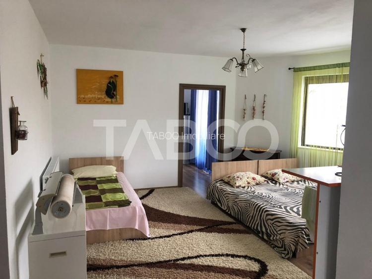 Casa individuala 7 camere cu 500 mp teren in Selimbar - 4