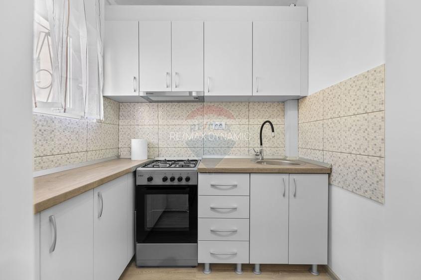 Garsoniera modernă in zona Confecții - 5