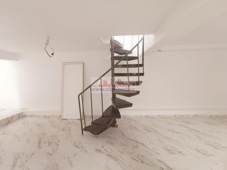 Vanzare Casa Otopeni   D + P + M - 17