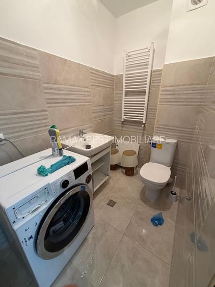 1 Decembrie metrou Str Marin Pazon - 7
