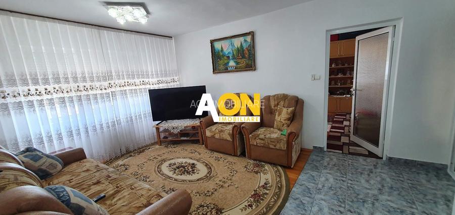 Apartament 3 camere, mobilat, utilat, Cetate - 4