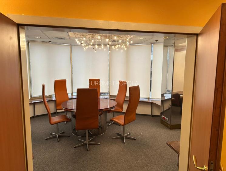 Office Piata Victoriei - 10