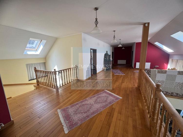 Casa/Vila deosebita 11 camere mobilata-utilata LUX -zona Hoghiz/Brasov - 11