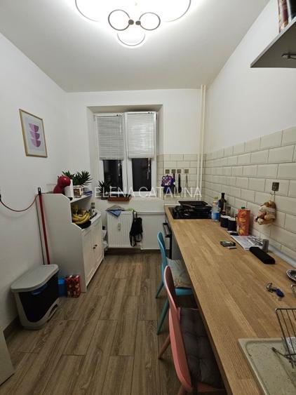 TINERETULUI MAXIM 7 MINUTE METROU - 5