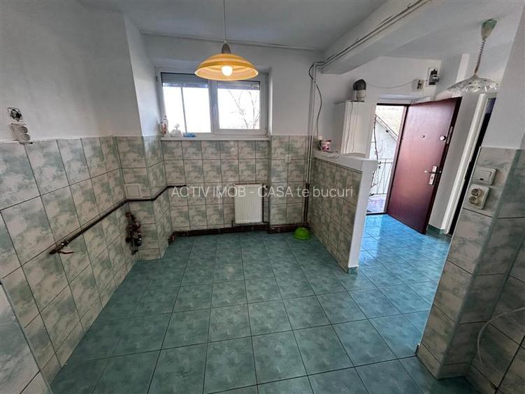 Resita, 2 Cam., Decom.Mobilat, Utilat - 3