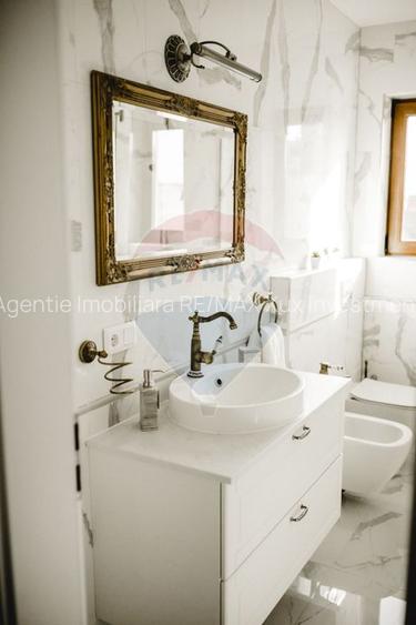 Apartament de inchiriat - 55