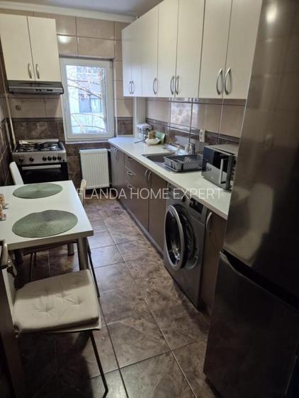 Inchirieri Apartamente 3 camere CARTIERE APUSULUI - 2