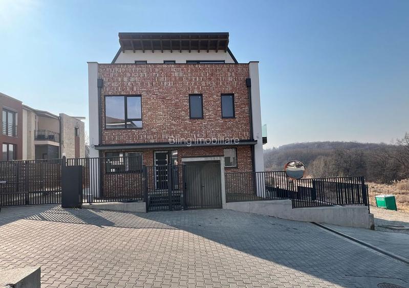 Duplex modern cu 5 camere, 184 mp + 90 teren, garaj, terasa, zona Faget - 8