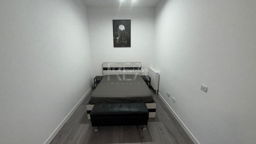 Garsoniera Oltenitei decomandata, centrala, an 2014, 45 mp, renovat - 3