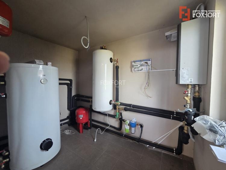 Casa cu 5 camere de 160 mp utili de vanzare in Sagu - 9
