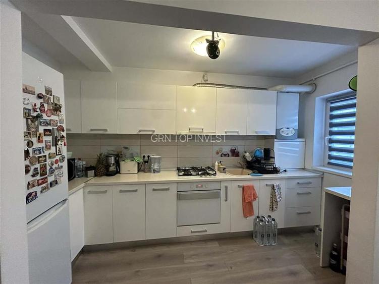 Apartament 3 camere balcon boxa si parcare Calea Cisnadiei - 10