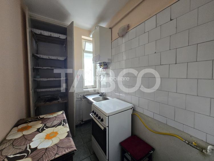 Apartament 2 camere de vanzare 37 mp balcon zona Mihai Viteazul Sibiu - 10