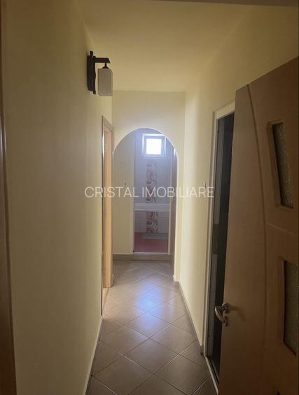 Închiriere Apartament cu 3 camere Titan, 2 bai, renovat, AC, 10 min metrou - 7