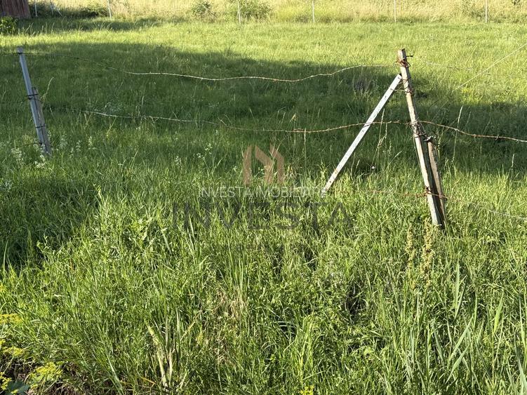 Teren 814 mp cu front de 40! - 4