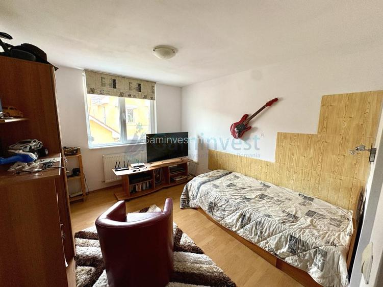 Casa de vanzare cu garaj in Santandrei, Bihor - 5