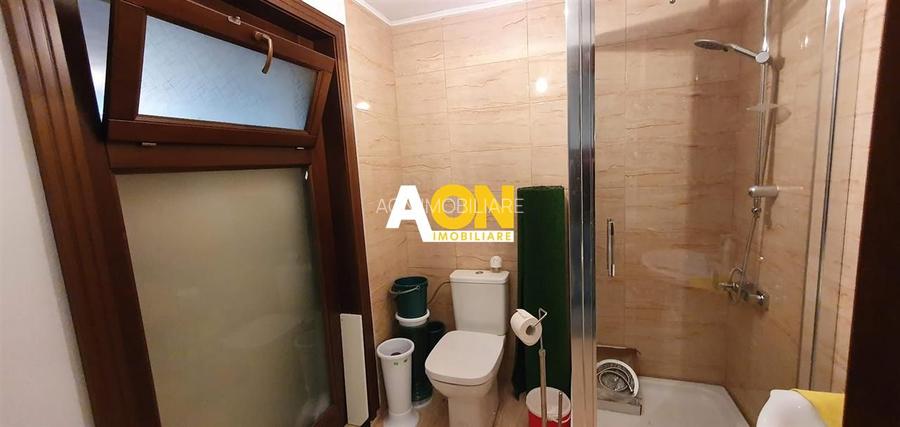 Casa parter+demisol, 1200 mp teren, pretabila pt 2 familii, Sard - 20