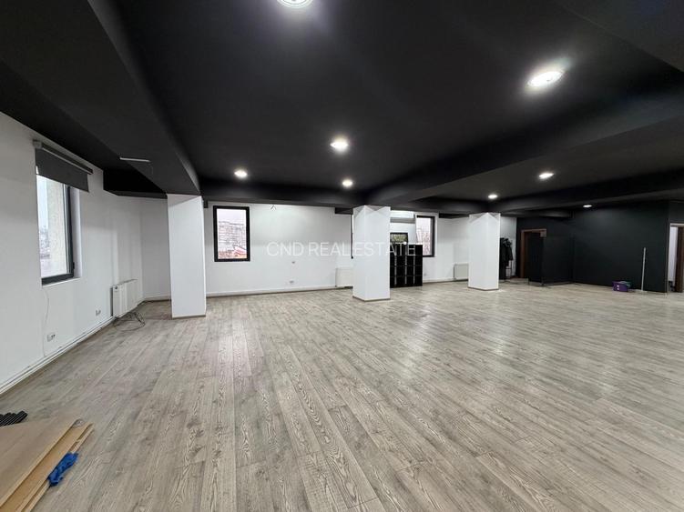 Vanzare Spatiu Comercial 154 mp + terasa 152 mp- Metrou Mihai Bravu - 2