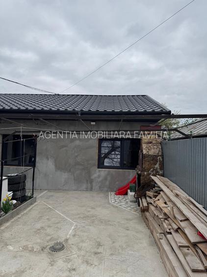 114.000 Euro- casa 3 dormitoare, 2 grupuri sanitare, zona Arcasilor - 9