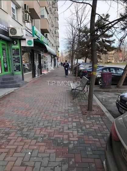 Spatiu comercial Mihai Bravu - Piata Muncii I suprafata 70mp I pret 1.750 € - 2