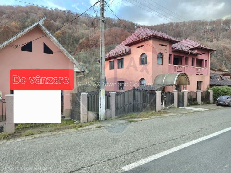 Casă / Vilă cu 7 camere de vânzare - 6