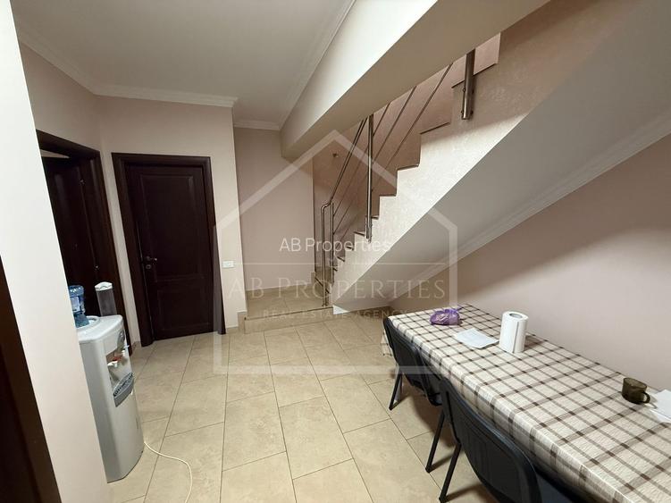 Apartament 4 camere  + Garaj | Damaroaia - 16