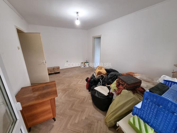 Apartament 3 camere zona Tomis 1 - 3