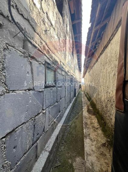 Casa cu 6 camere de vanzare - 11