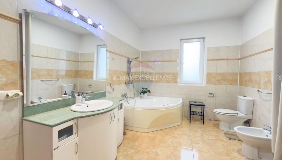 [COMISION 0%] Vilă Multifamilială deosebită – Găgeni | 9 Camere | - 10