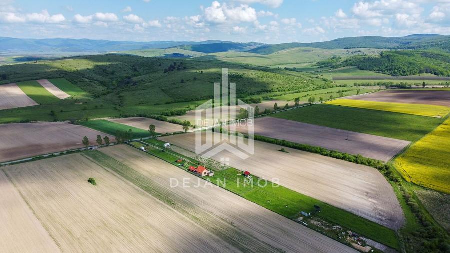 Teren intravilan | 687 MP | Aninoasa - 3