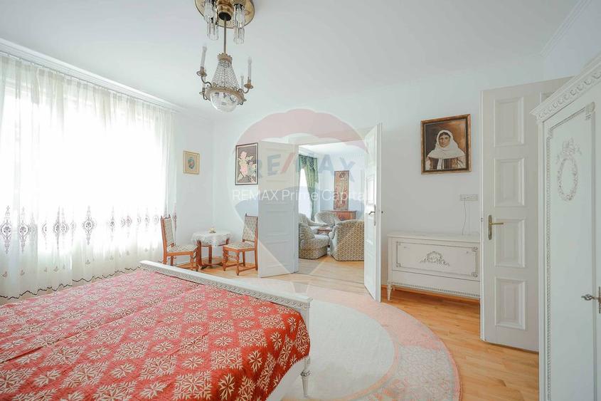 Casă cu 4 camere de închiriat în zona Ultracentrală - 11