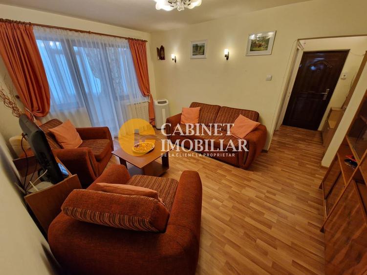 3 Camere Semidecomandat- Etaj intermediar-Zona Alexandru cel Bun