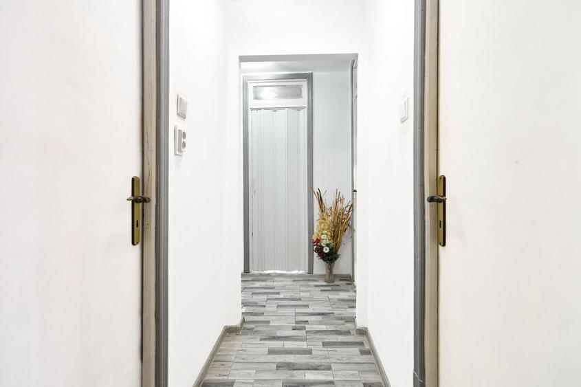 APARTAMENT 3 CAMERE -DECOMANDAT + LOC DE PARCARE - PITEȘTI