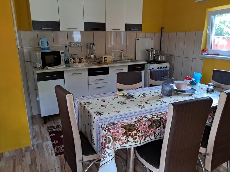 Vila P+M 3 camere + constructie separata - KAMSAS - 350.000 euro (Cod E2+E7)