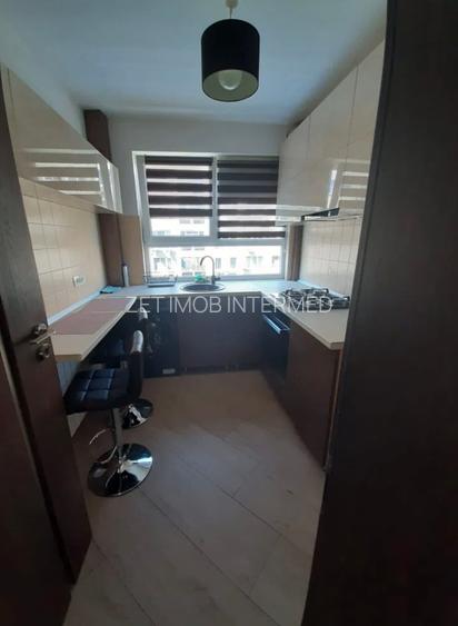 2 camere Tineretului - str. Poenari - 3
