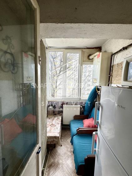 Apartament 3 camere | Etaj 3 cu lift | Zona Micro 15 - 19