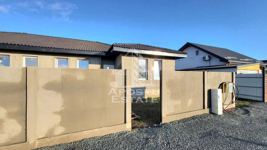 Jumatate de duplex nou cu 4 camere,Parta - 17