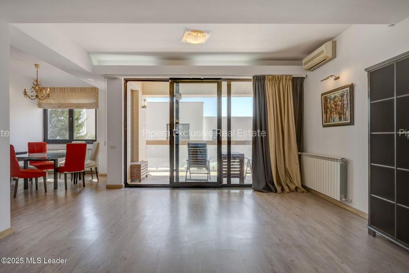 Space, light, and comfort for your family. FIRST RENTAL - 3