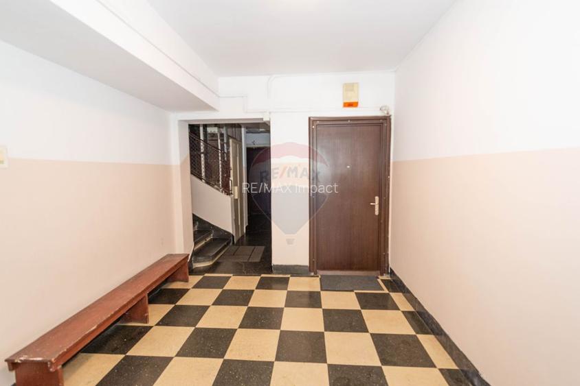 Apartament central de vanzare, 60,7 mp, buncar autorizat ISU, boxe - 15