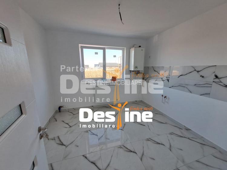 CASA P+POD , VOROVESTI - MIROSLAVA - 8