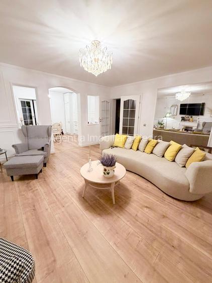 Vand vila individuala,amenajata modern situata in Selimbar,  zona Triajului - 2