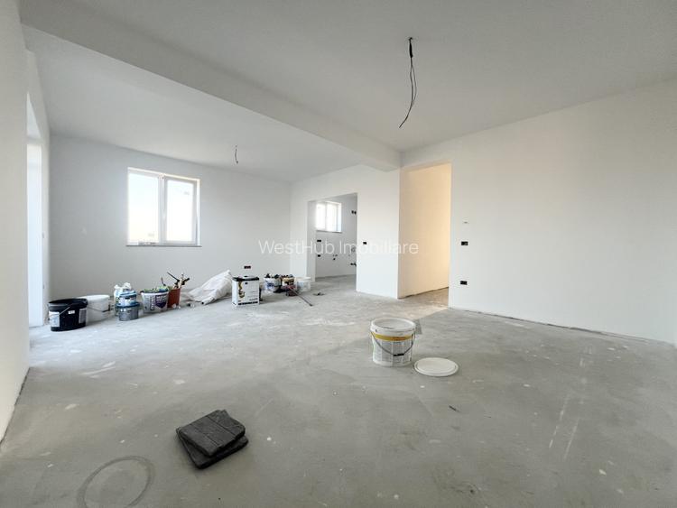 Duplex, 130mp utili, 250mp teren, 4 Camere, Constructie Noua -  Giarmata - 2