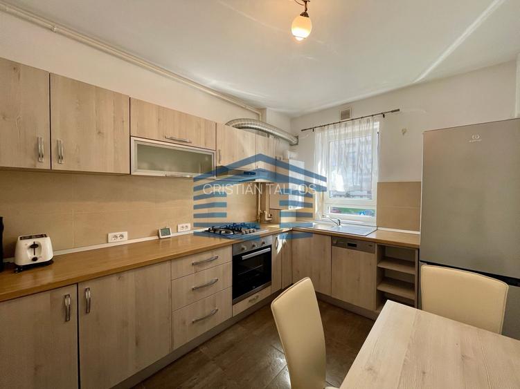 1 AUGUST- Apartament 2 camere Decomandat - parcare- Coresi Avantgarden - 3