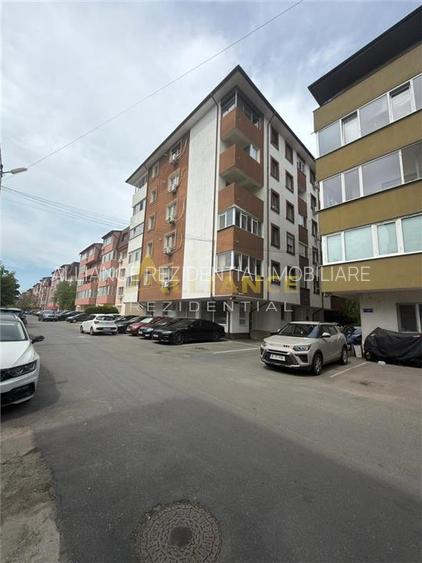 De vanzare in exclusivitate – Apartament 2 camere | langa Metrou  Str  Amurgului - 3