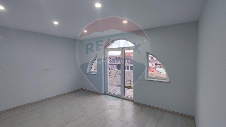 De inchiriat spatiu generos nerezidential la mansarda casa 122mp Oncea - 6