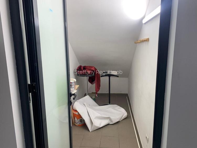 Spatiu comercial de inchiriat Damaroaia - 11